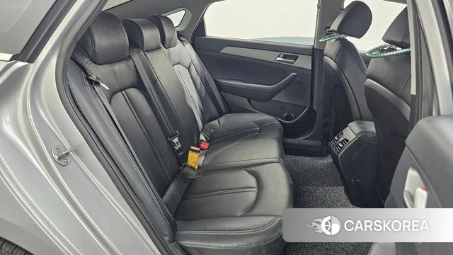 Hyundai Sonata New Rise 2023 Серебряный из Кореи, фото 3