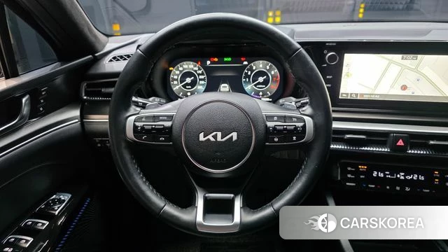 Kia K5 3rd generation 2023 Серый из Кореи, фото 3