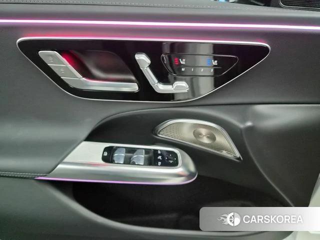 Mercedes-Benz E-Class W214 2026 Белый из Кореи, фото 3