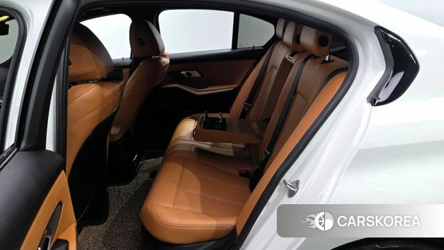 BMW 3 Series (G20) 2024 Белый из Кореи, фото 3