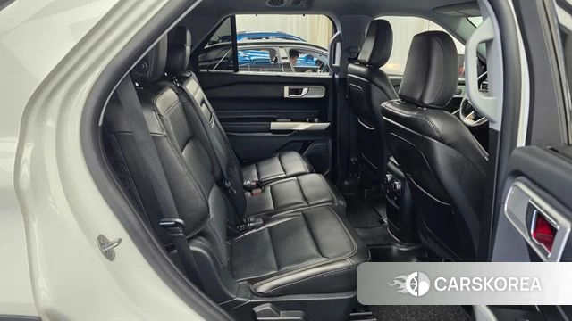 Ford Explorer 6th Generation 2020 Белый из Кореи, фото 3