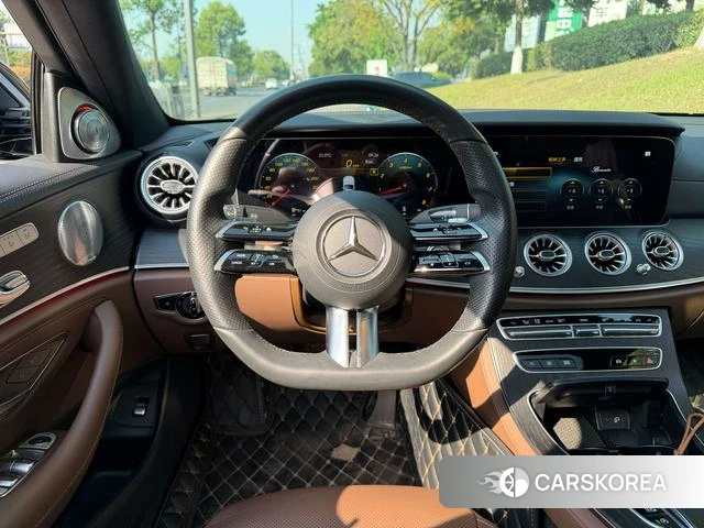 Mercedes-Benz E-Class 2021 Черный из Китая, фото 3