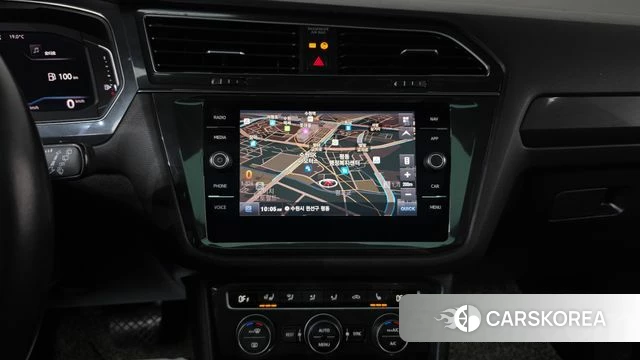 Volkswagen Tiguan Allspace 2020 Серебряный из Кореи, фото 3