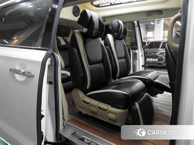 Kia The New Carnival 2019 Белый из Кореи, фото 3