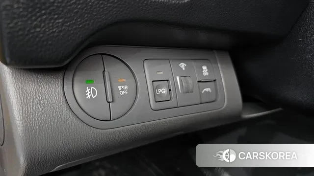Hyundai The New Grand Starex 2019 Желтый из Кореи, фото 3