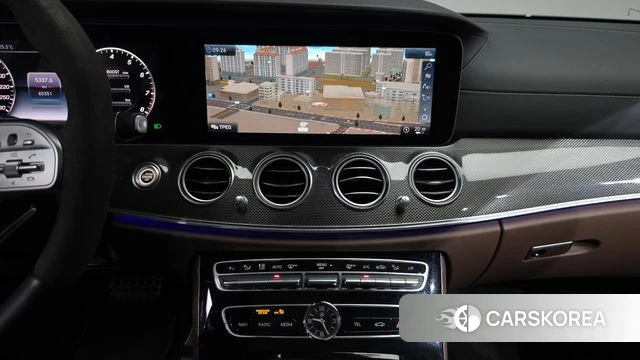 Mercedes-Benz E-Class W213 2019 Белый из Кореи, фото 3