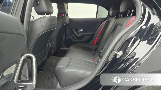 Mercedes-Benz A-Class W177 2021 Черный из Кореи, фото 3