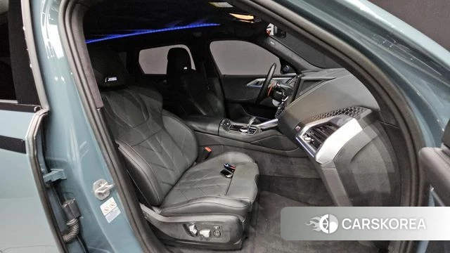 BMW XM (G09) 2024 Синий нефрит из Кореи, фото 3