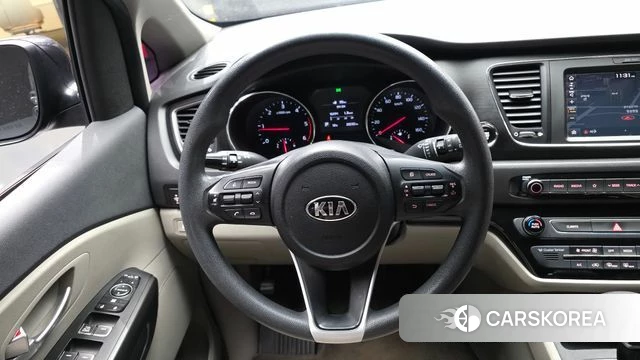 Kia The New Carnival 2018 Серый из Кореи, фото 3