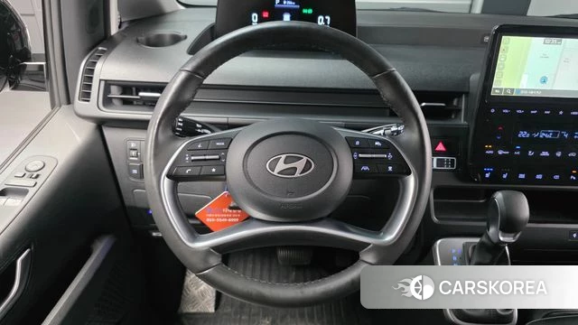 Hyundai Staria 2024 Черный из Кореи, фото 3