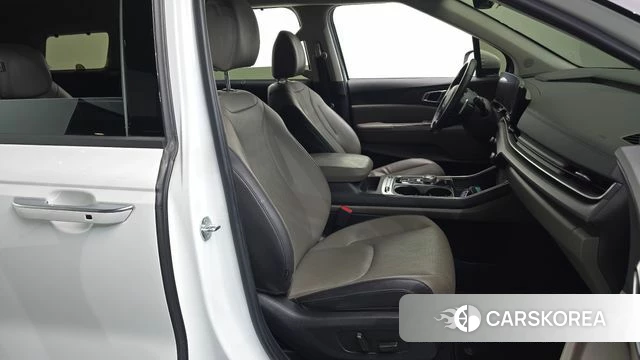 Kia The New Carnival 4th Generation 2024 Белый из Кореи, фото 3