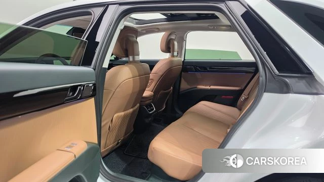Hyundai Grandeur Hybrid (GN7) 2025 Белый из Кореи, фото 3