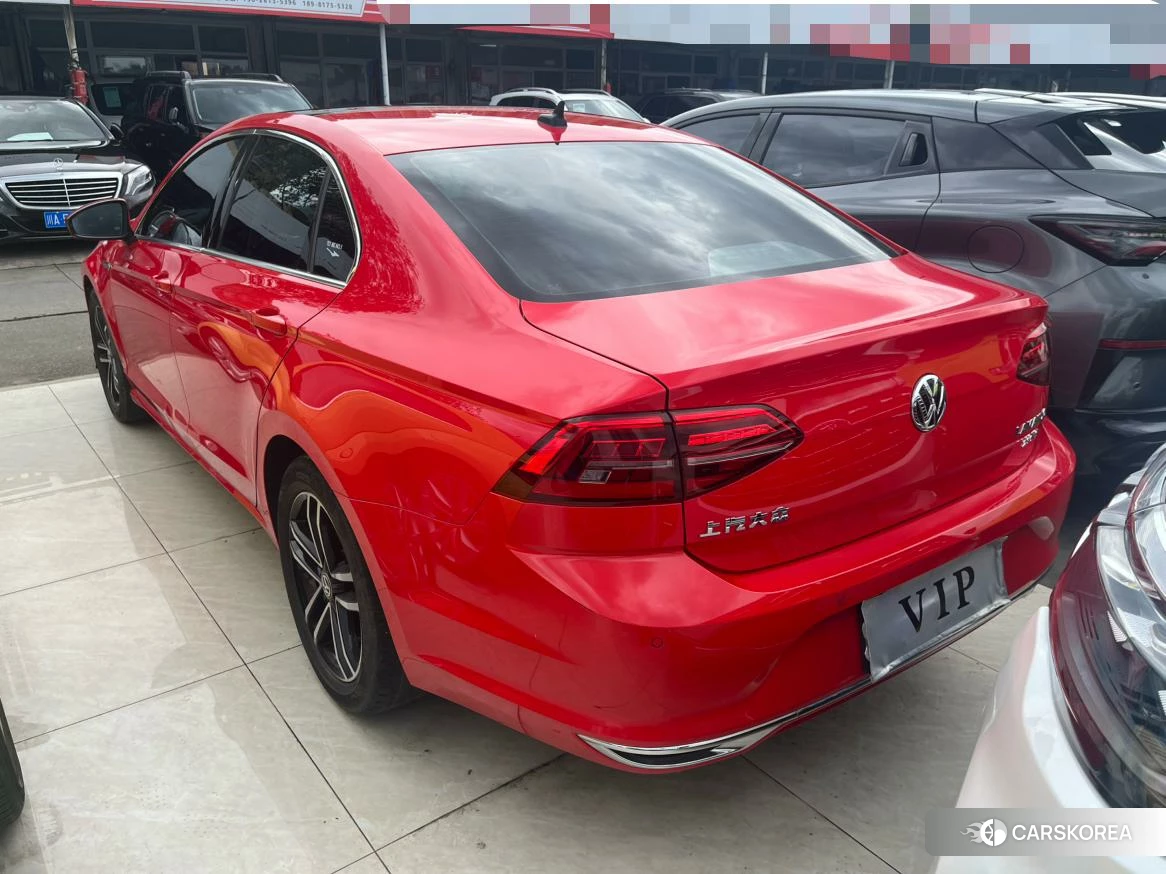 Volkswagen Lamando 2020 Красный из Китая, фото 3