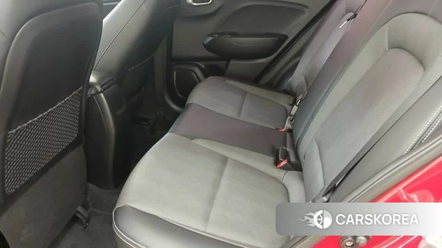 Hyundai Venue 2019 Красный из Кореи, фото 3