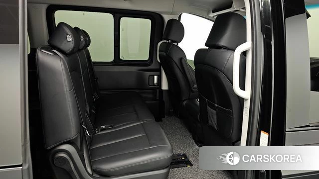 Hyundai Staria 2025 Черный из Кореи, фото 3