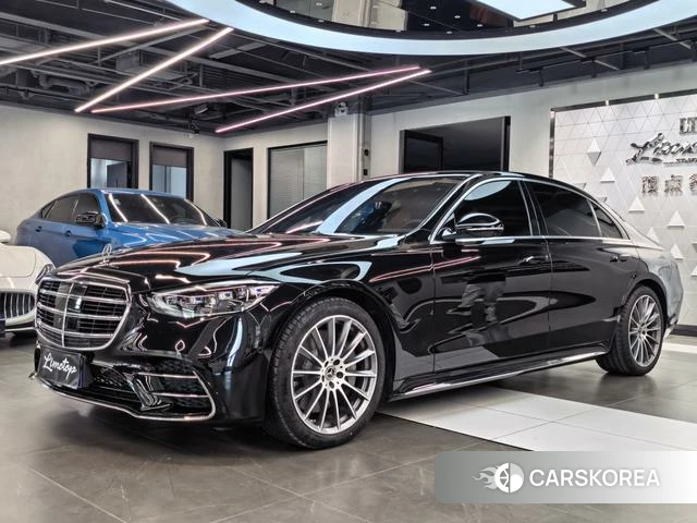 Mercedes-Benz S-Class 2025 Черный из Китая, фото 3