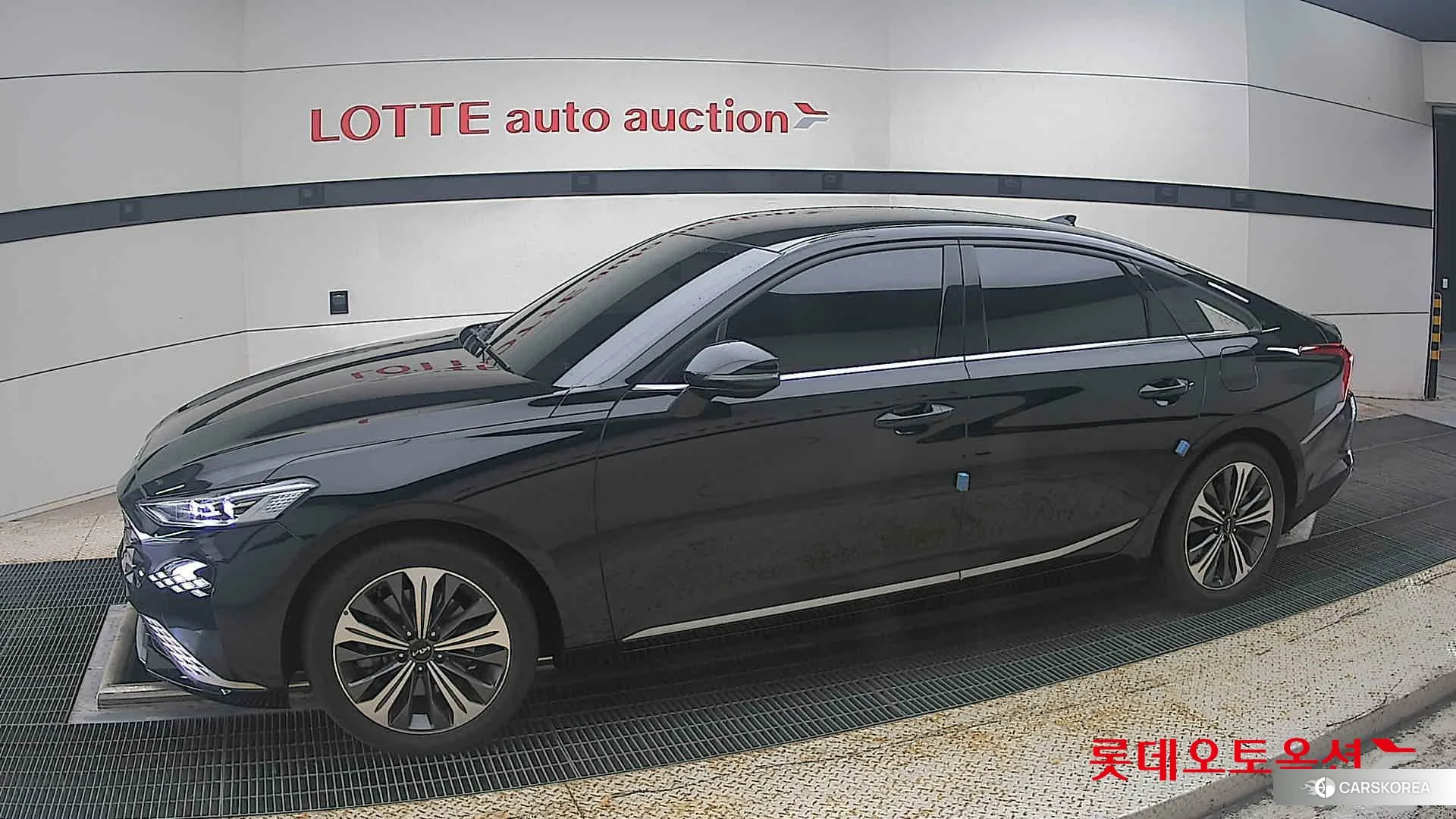 Kia K8 2023 Aurora Black Pearl из Кореи, фото 3