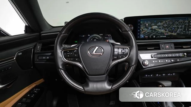 Lexus ES300h 7th generation 2024 Серый из Кореи, фото 3
