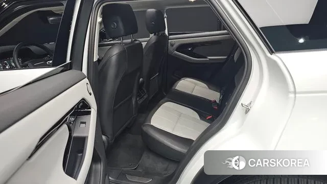Land Rover Range Rover Evoque 2nd Generation 2024 Белый из Кореи, фото 3