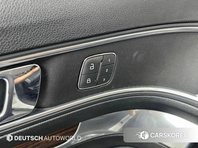 Ford Explorer 2018 Белый из Кореи, фото 3