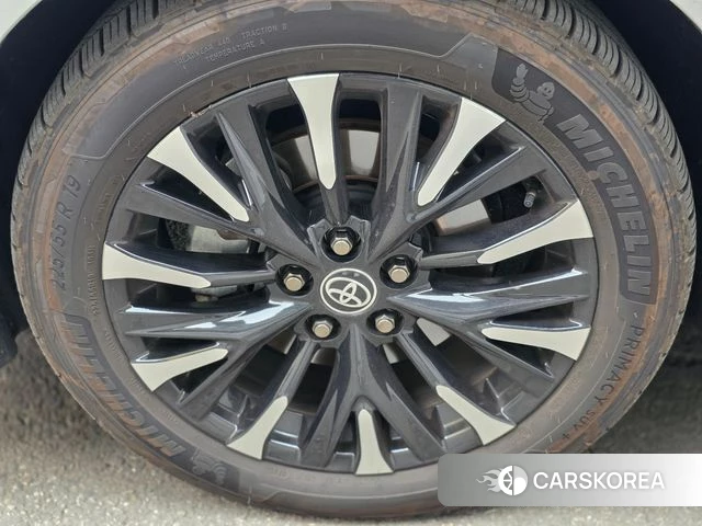 Toyota Alphard 4th Generation 2025 Белый из Кореи, фото 3