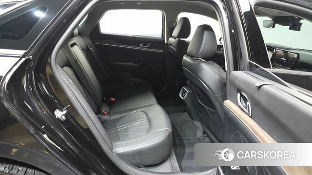 Kia K5 3rd generation 2023 Черный из Кореи, фото 3