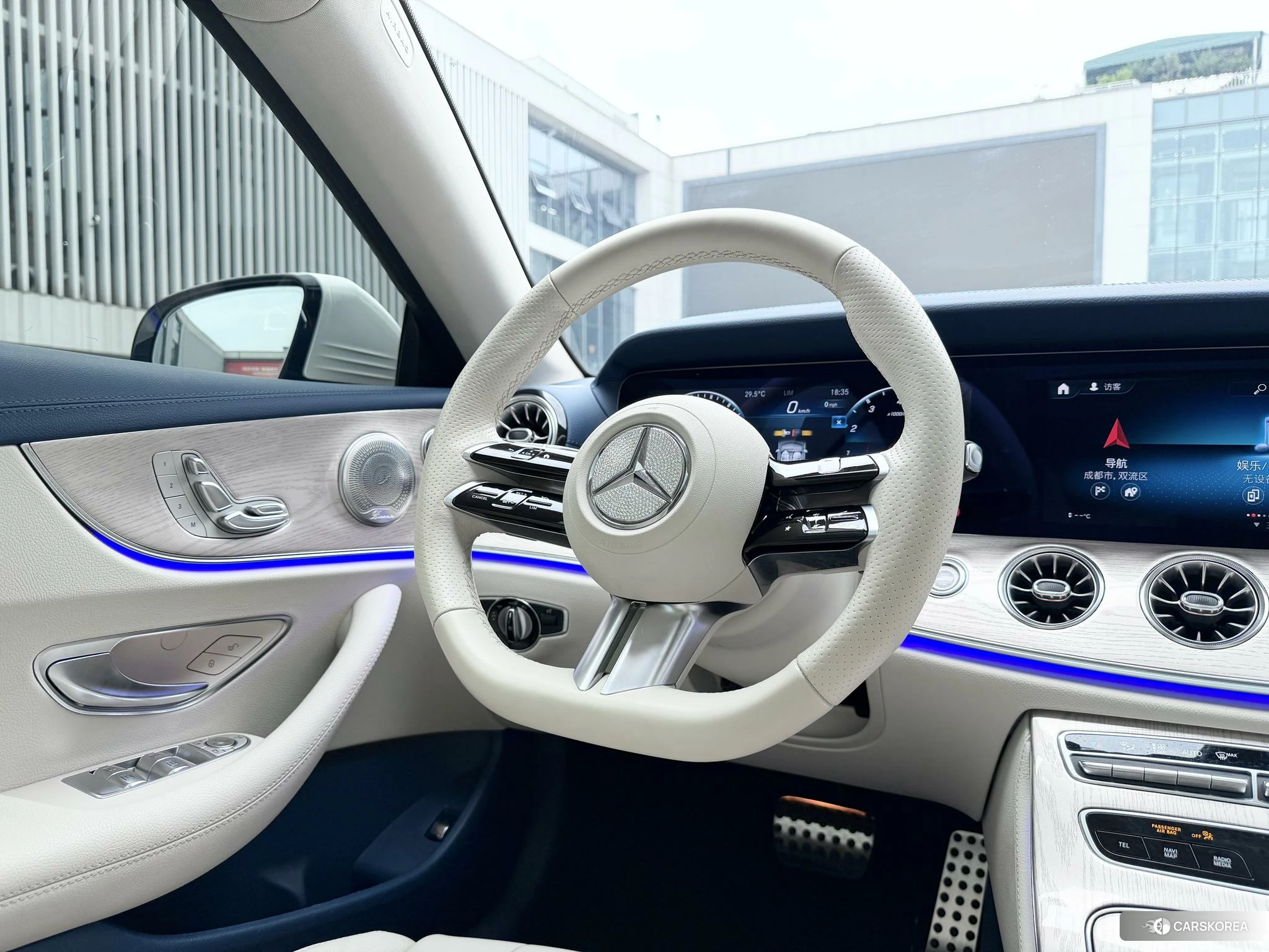 Mercedes-Benz E-Class 2022 Белый из Китая, фото 3