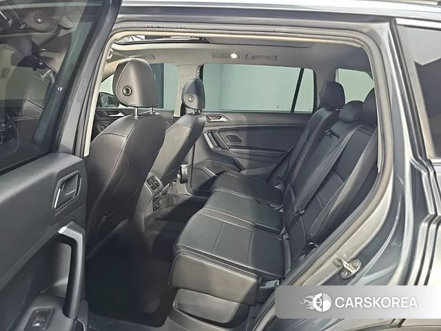 Volkswagen Tiguan Allspace 2019 Серый из Кореи, фото 3