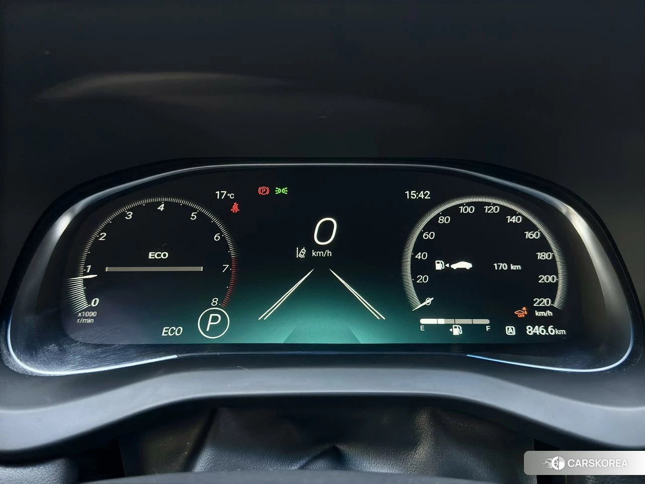 Toyota Harrier 2021 Белый из Китая, фото 3
