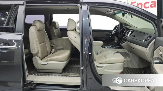 Kia The New Carnival 2019 Серый из Кореи, фото 3