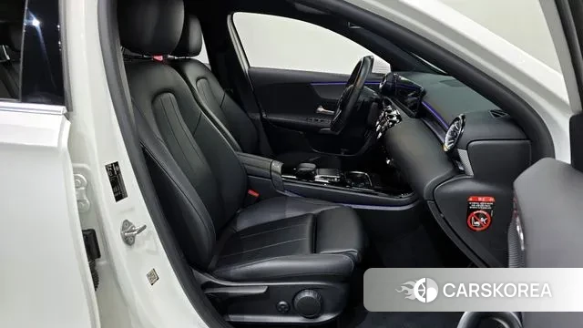 Mercedes-Benz A-Class W177 2021 Белый из Кореи, фото 3