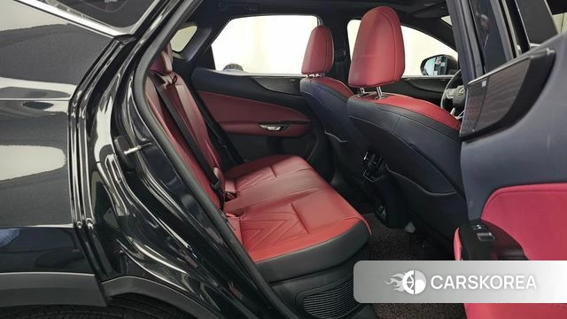 Lexus NX350h Second generation 2025 Черный из Кореи, фото 3