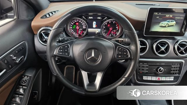 Mercedes-Benz GLA-Class X156 2018 Черный из Кореи, фото 3