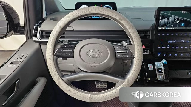 Hyundai Staria 2024 Белый из Кореи, фото 3