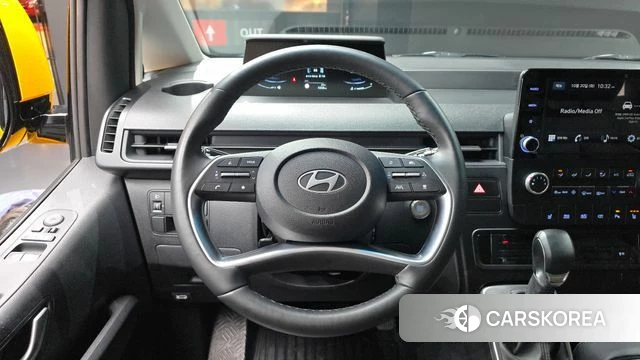 Hyundai Staria 2025 Желтый из Кореи, фото 3