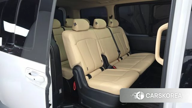 Hyundai Staria 2021 Белый из Кореи, фото 3