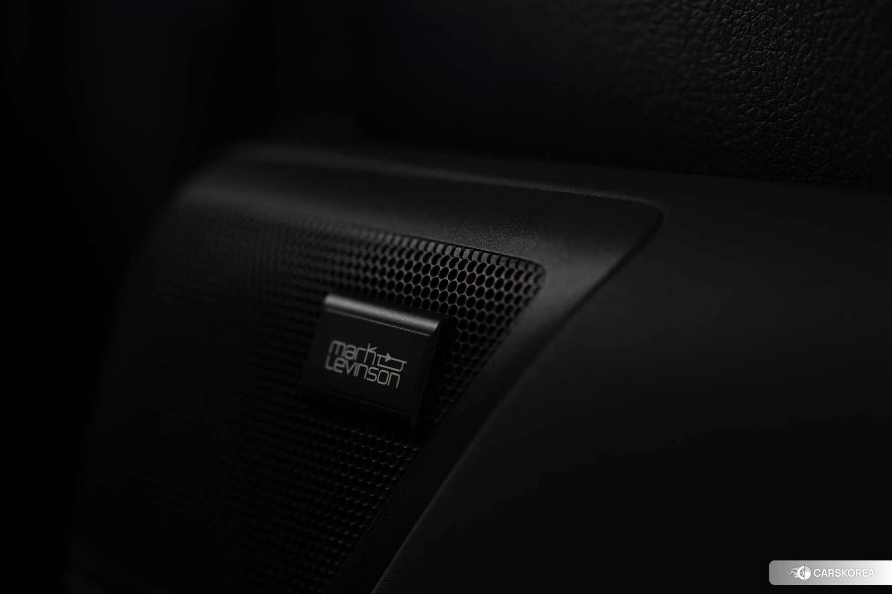 Lexus LM 2020 Черный из Китая, фото 3