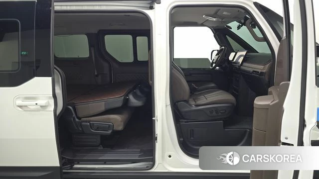 Kia PV5 2026 Белый из Кореи, фото 3