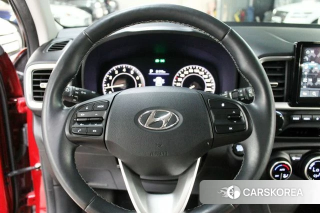 Hyundai Venue 2021 Красный из Кореи, фото 3