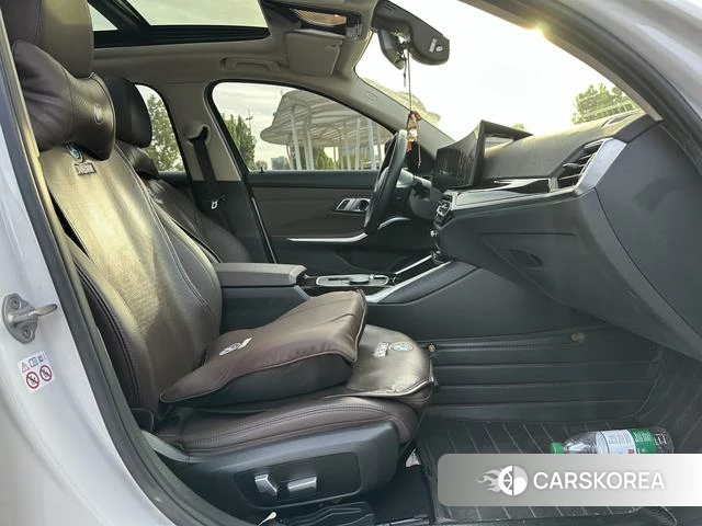BMW i3 2024 Белый из Китая, фото 3
