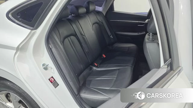 Hyundai Sonata (DN8) 2022 Белый из Кореи, фото 3