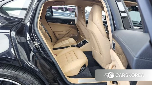 Porsche Panamera (971) 2021 Черный из Кореи, фото 3