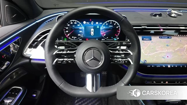 Mercedes-Benz E-Class W214 2024 Черный из Кореи, фото 3