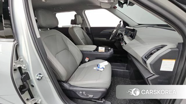 Kia EV5 2026 Серебряный из Кореи, фото 3