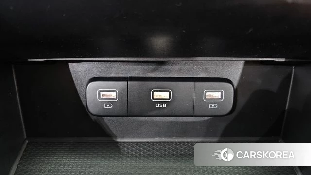 Kia Carnival 4th generation 2022 Белый из Кореи, фото 3