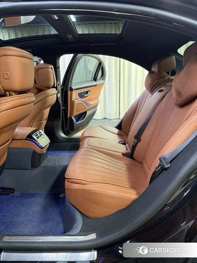 Mercedes-Benz S-Class 2023 Черный из Китая, фото 3