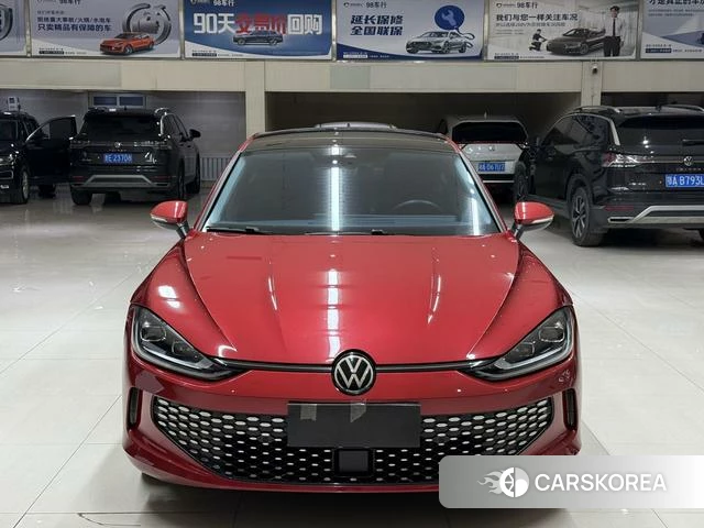 Volkswagen Lamando 2022 Красный из Китая, фото 3