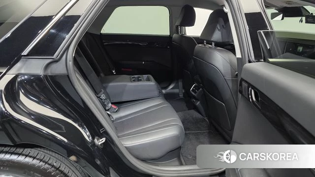Hyundai Grandeur Hybrid (GN7) 2023 Черный из Кореи, фото 3