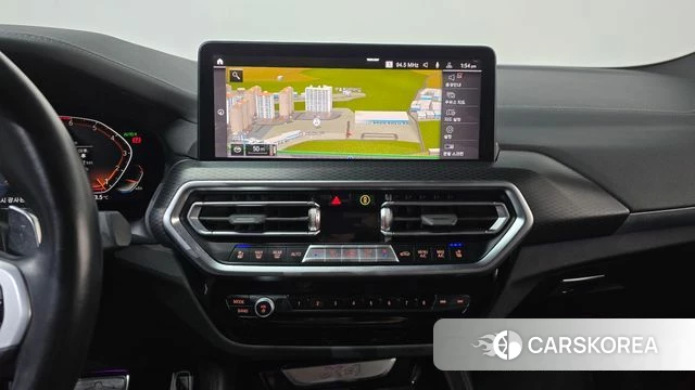 BMW X4 (G02) 2023 Черный из Кореи, фото 3