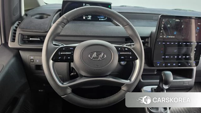 Hyundai Staria 2024 Черный из Кореи, фото 3